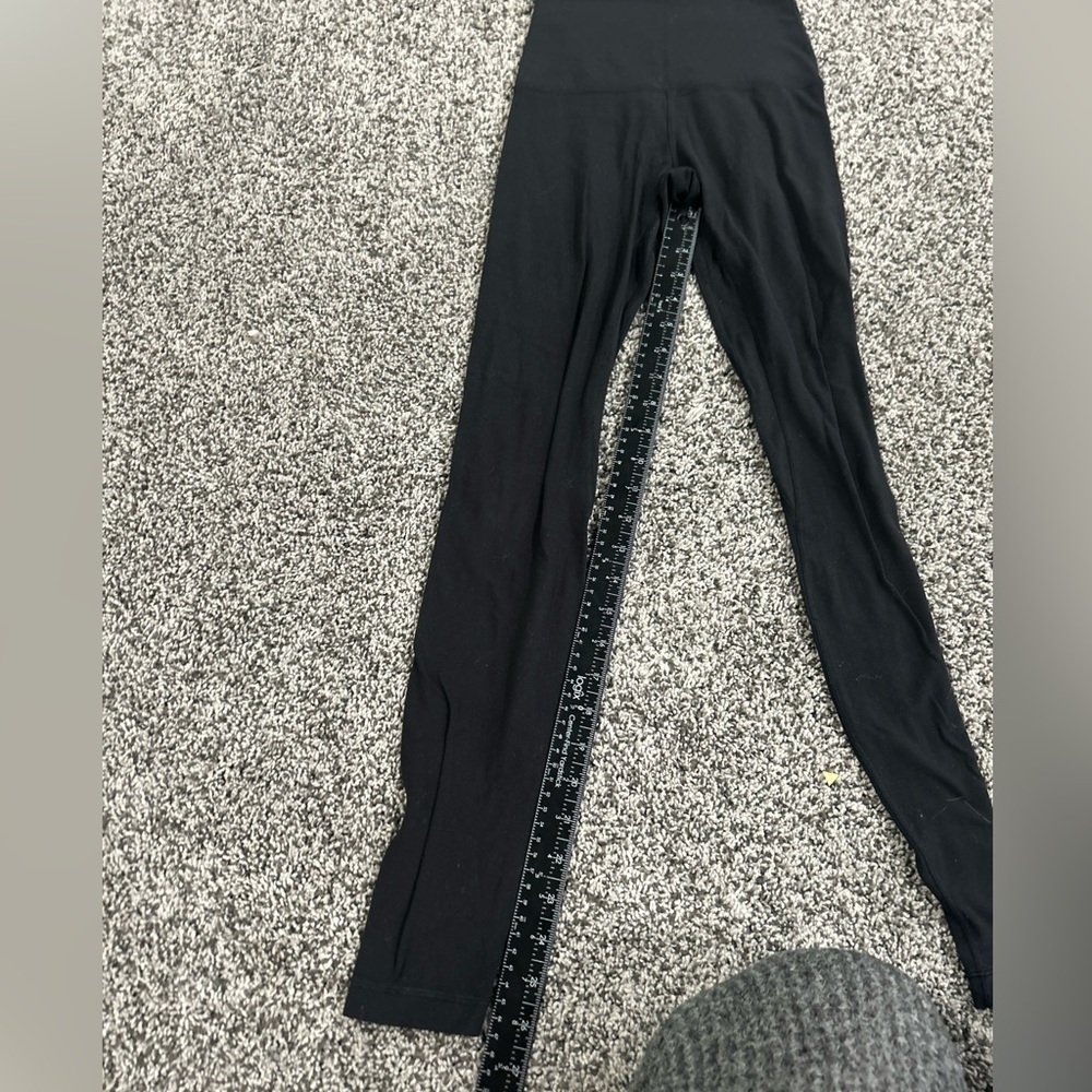 Lululemon Black High-Rise Leggings Size 4 - Picture 9 of 9